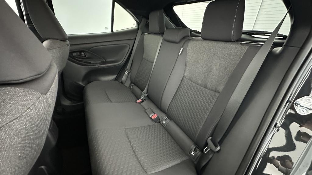 TOYOTA Yaris Cross 1.5 Hybride 130h Design  e-CVT - ref: 8-GLI00001421 - Photo 9