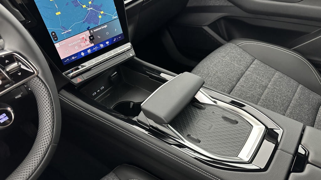 RENAULT Espace VI E-Tech full hybrid 200ch Techno - ref: 8-GLI00001584 - Photo 18