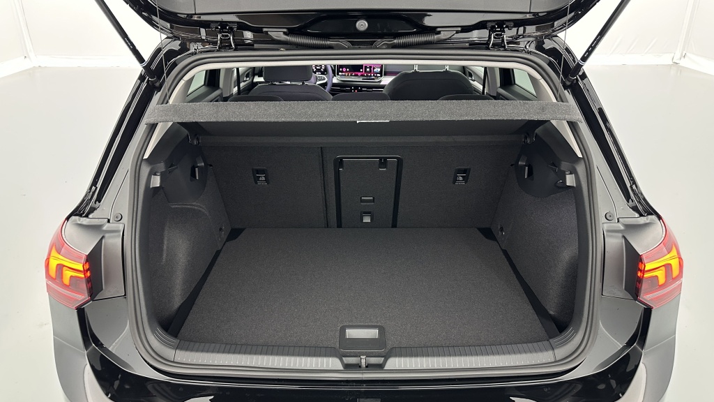 VOLKSWAGEN Golf 1.5 eTSI EVO2 150ch Edition DSG7 - ref: 8-GLI00001759 - Photo 10