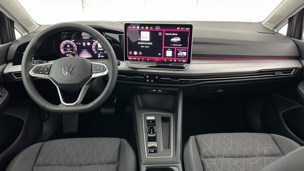 VOLKSWAGEN Golf 1.5 eTSI EVO2 150ch Edition DSG7 - ref: 8-GLI00001759 - Photo 7