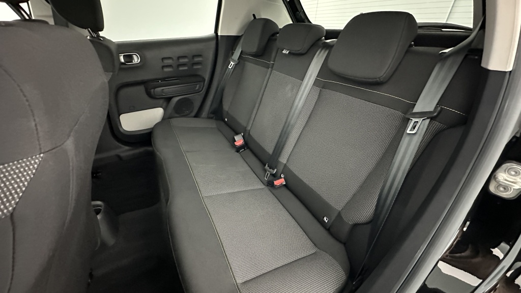 CITROEN C3 III 1.2 PureTech 110ch Shine - ref: 8-GLI00001783 - Photo 9