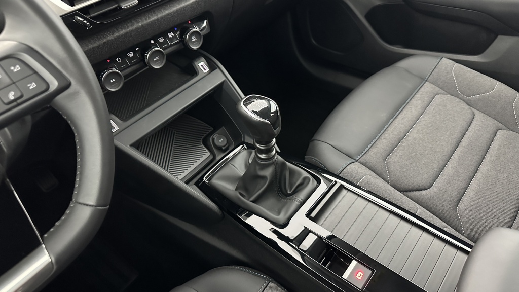 CITROEN C4 1.2 PureTech 130ch Feel Pack - ref: 8-GLI00001797 - Photo 16