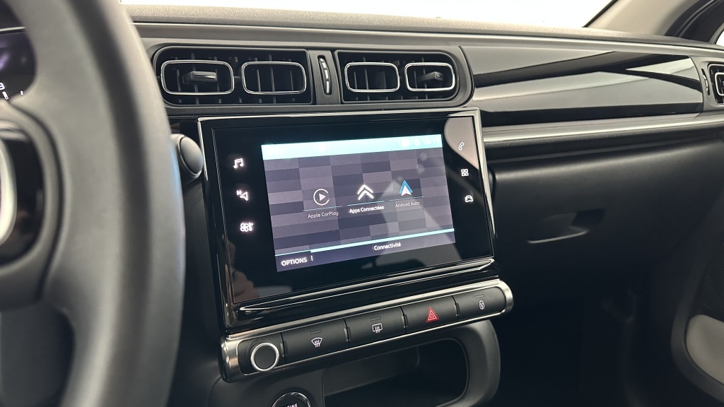 CITROEN C3 III 1.2 PureTech 110ch Shine - ref: 8-GLI00001807 - Photo 18