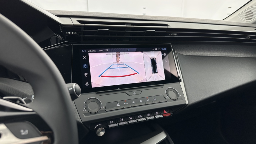 PEUGEOT 308 III 1.5 BlueHDi 130ch Allure EAT8 - ref: 8-GLI00001863 - Photo 18