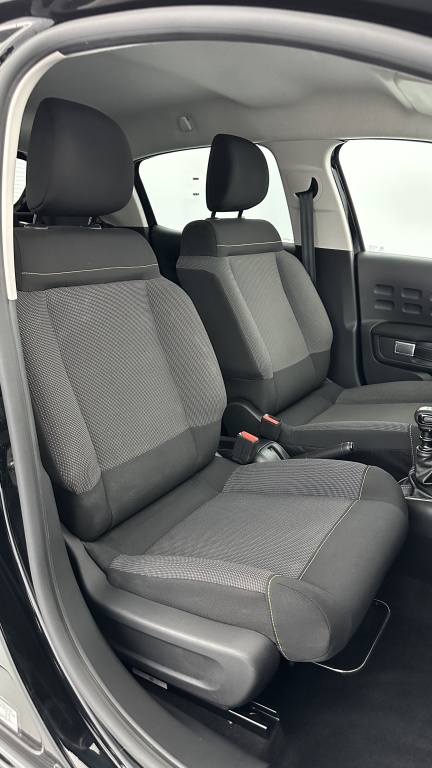 CITROEN C3 III 1.2 PureTech 110ch Max - ref: 8-GLI00002141 - Photo 17