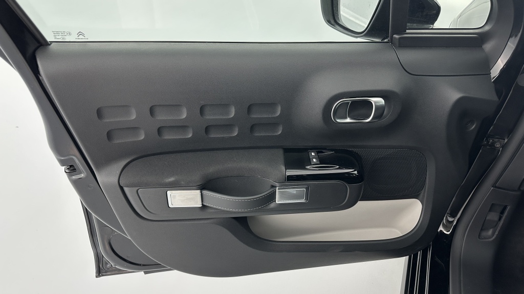 CITROEN C3 III 1.2 PureTech 110ch Max - ref: 8-GLI00002540 - Photo 12