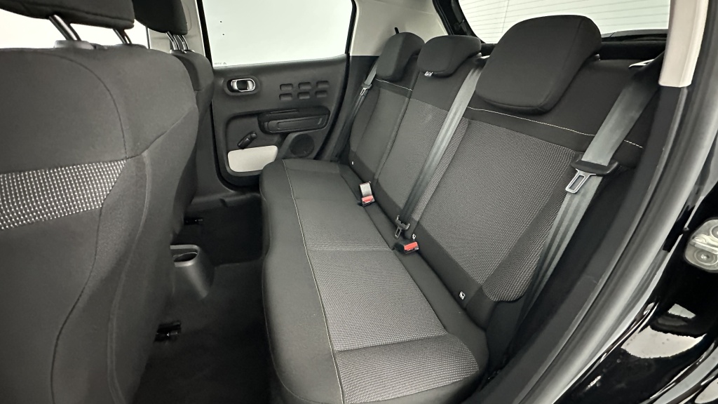 CITROEN C3 III 1.2 PureTech 110ch Max - ref: 8-GLI00002545 - Photo 9