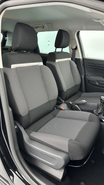 CITROEN C3 Aircross 1.2 PureTech 110ch Plus - ref: 8-GLI00002567 - Photo 20