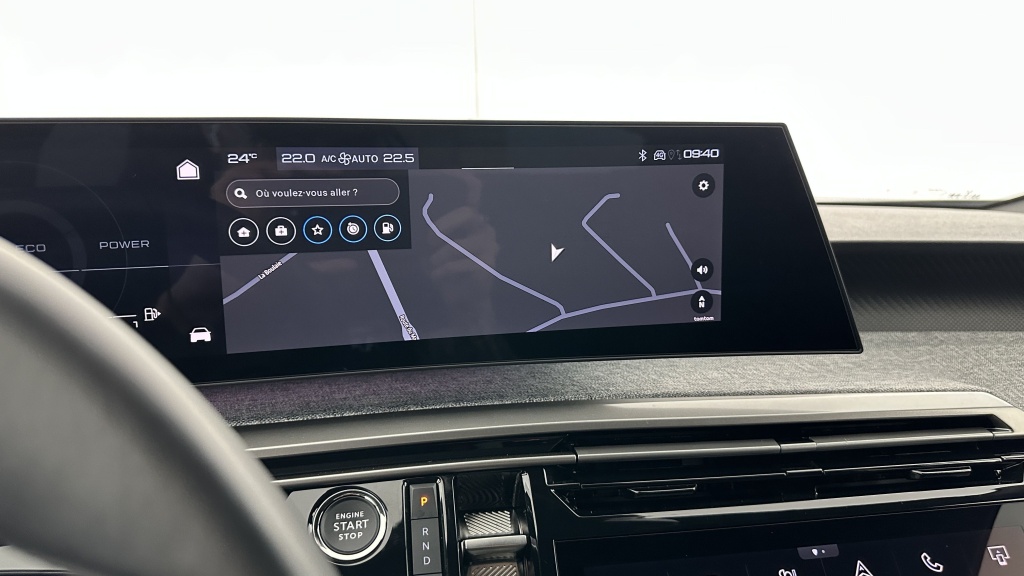 PEUGEOT 3008 1.2 Hybrid 136ch Allure e-DCS6 - ref: 8-GLI00002591 - Photo 16