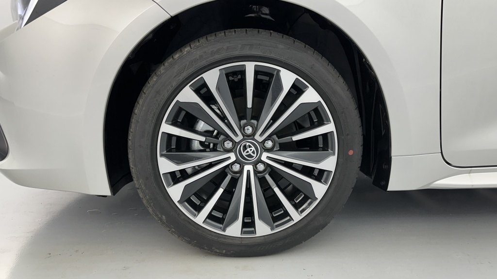 TOYOTA Corolla Touring Sport X 1.8 Hybrid 140ch Design (Team Player) - ref: 8-GLI00002678 - Photo 12