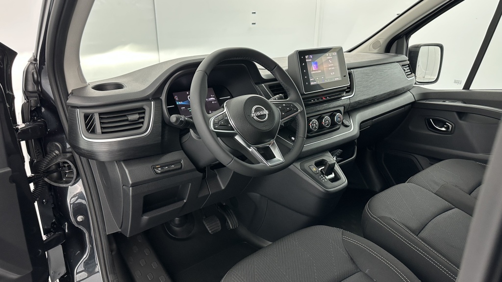 NISSAN Primastar Combi L2H1 3.0t 2.0 dCi 150ch N-Connecta BVA9 - ref: 8-GLI00002747 - Photo 6