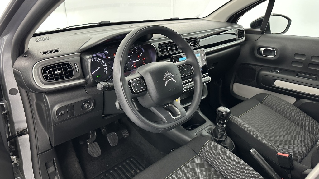 CITROEN C3 III 1.2 PureTech 110ch Plus - ref: 8-GLI00002791 - Photo 6