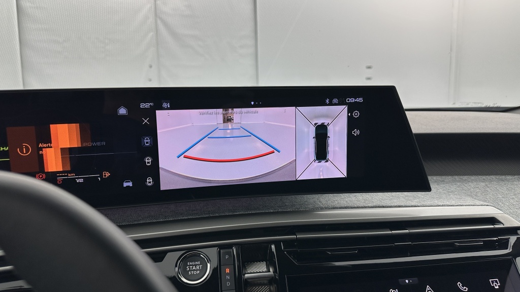 PEUGEOT 3008 1.2 Hybrid 136ch Allure e-DCS6 - ref: 8-GLI00002826 - Photo 19