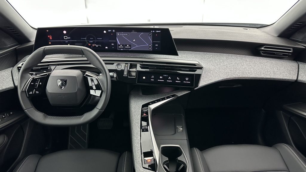 PEUGEOT 3008 1.2 Hybrid 136ch Allure e-DCS6 - ref: 8-GLI00002826 - Photo 7