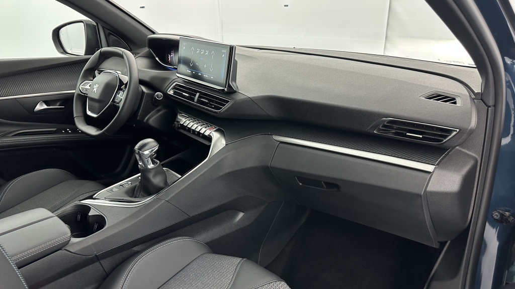 PEUGEOT 5008 1.2 PureTech 130ch Allure Pack - ref: 8-GLI00002876 - Photo 8
