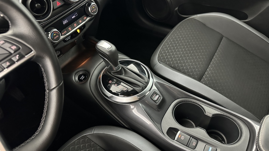 NISSAN Juke 1.6 HYBRID 143ch N-Connecta - ref: 8-GLI00002939 - Photo 16