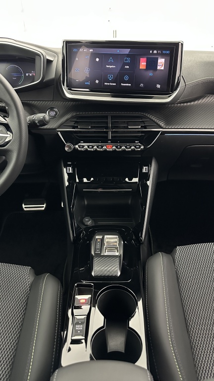 PEUGEOT 2008 II(2) 1.2 Hybrid 136ch GT e-DCS6 - ref: 8-GLI00003075 - Photo 16