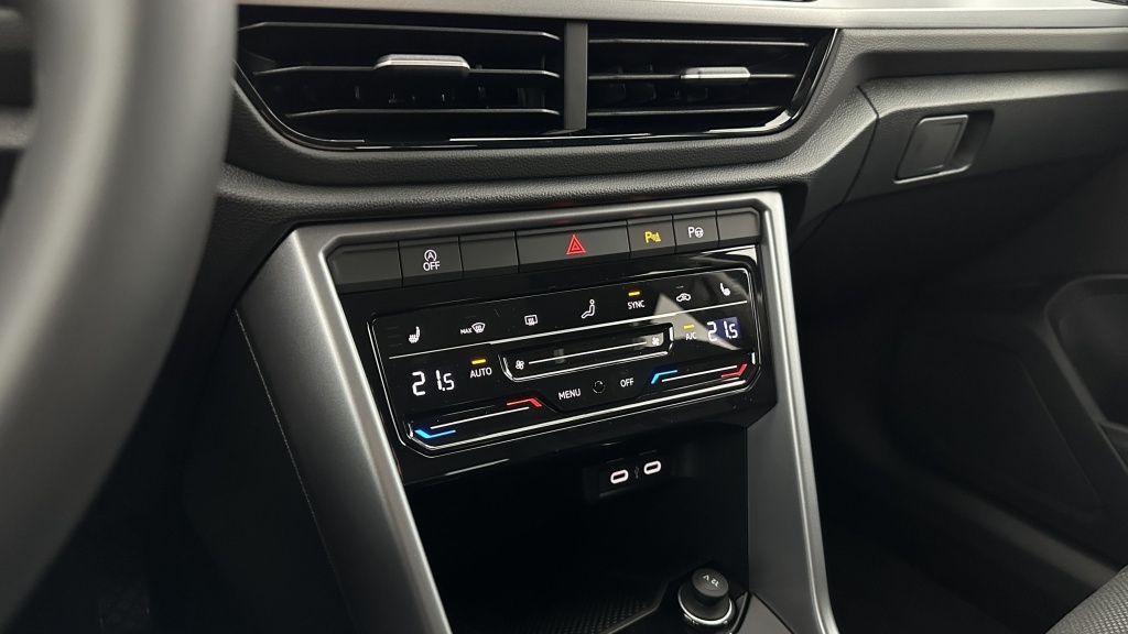 VOLKSWAGEN T-Roc 2.0 TDI 150ch Edition DSG7 - ref: 8-GLI00003120 - Photo 20