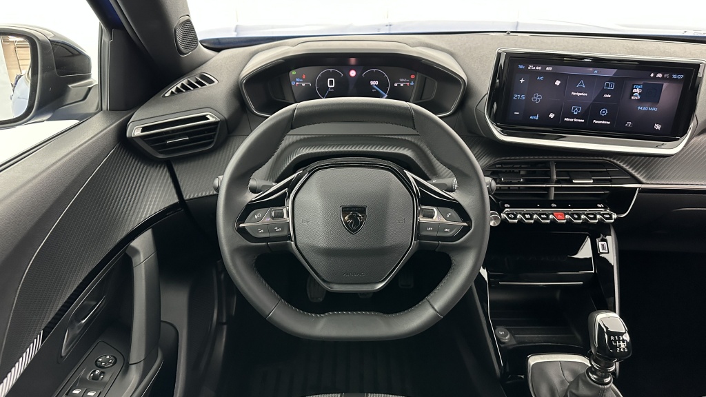 PEUGEOT 2008 1.2 PureTech 100ch Allure - ref: 8-GLI00006852 - Photo 13