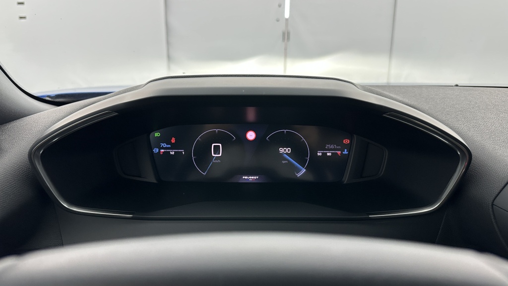 PEUGEOT 2008 1.2 PureTech 100ch Allure - ref: 8-GLI00006853 - Photo 14