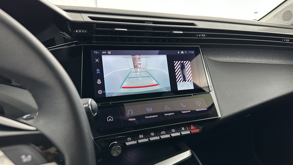 PEUGEOT 308 SW 1.2 PureTech 130ch Allure - ref: 8-GLI00006880 - Photo 19