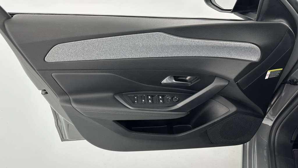 PEUGEOT 308 SW 1.2 PureTech 130ch Allure - ref: 8-GLI00006882 - Photo 12