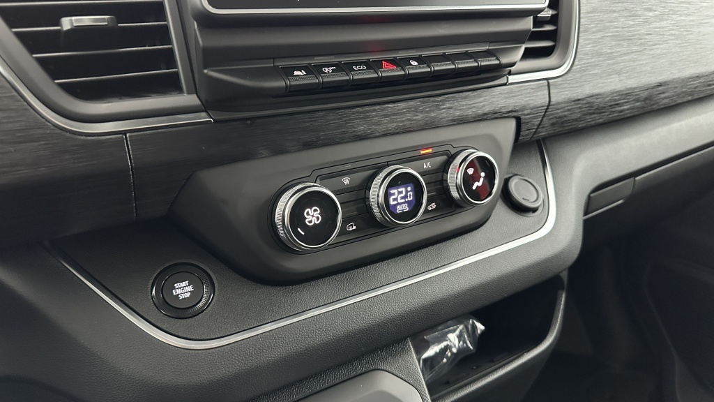 RENAULT TRUCKS TRAFIC CA L2H1 3000 2.0 dCi 150ch RED Edition EDC - ref: 8-GLI00007187 - Photo 17