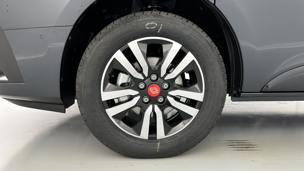 RENAULT TRUCKS TRAFIC CA L2H1 3000 2.0 dCi 170ch RED Edition Exclusive EDC  - ref: 8-GLI00007190 - Photo 10