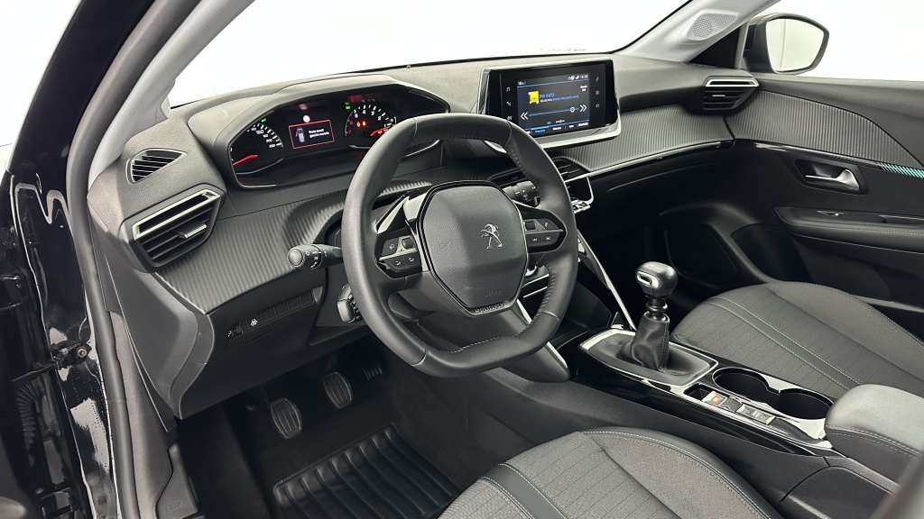 PEUGEOT 208 1.2 Puretech 100ch Allure - ref: 8-GLI00008061 - Photo 6