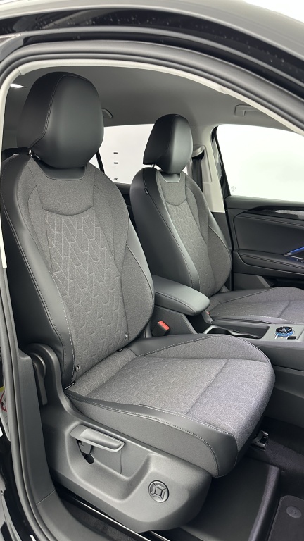 VOLKSWAGEN Tiguan III 1.5 eTSI 150ch Life Plus DSG7 - ref: 8-GLI00008426 - Photo 17