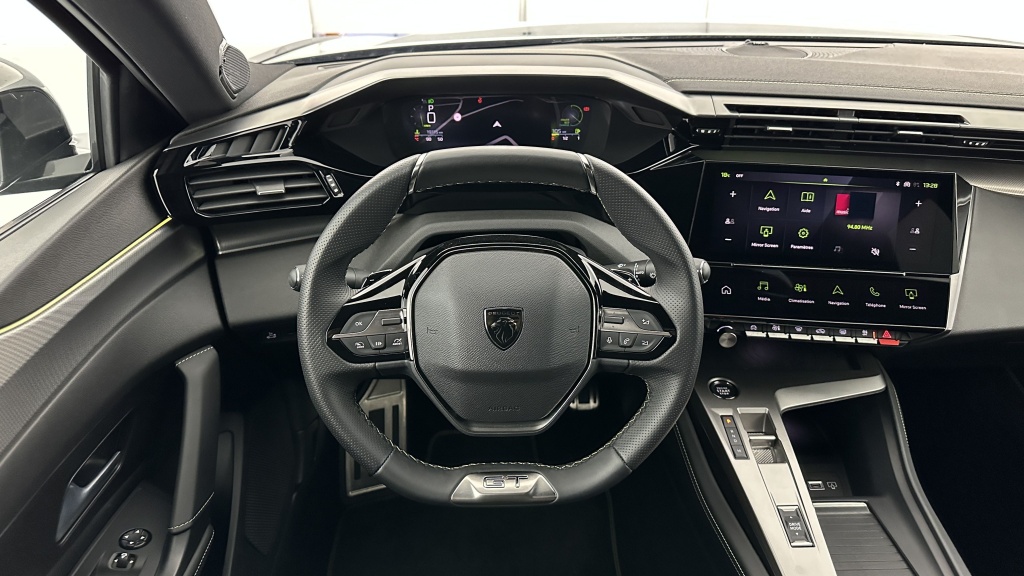 PEUGEOT 408 1.2 Hybrid 136ch e-DCS6 GT - ref: 8-GLI00008454 - Photo 12