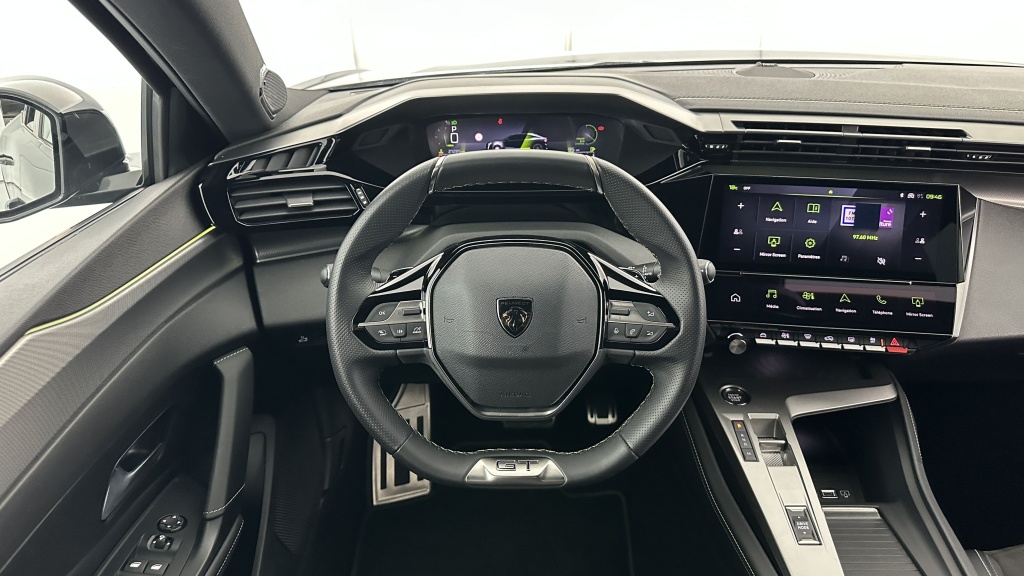 PEUGEOT 408 1.2 Hybrid 136ch e-DCS6 GT - ref: 8-GLI00008455 - Photo 12