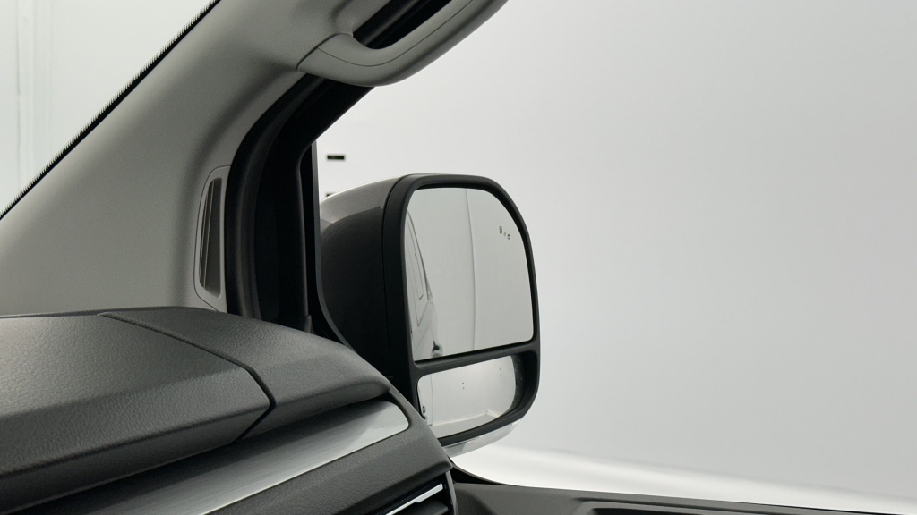 VOLKSWAGEN Transporter Procab T7 L1H1 2.0 TDI 170ch Business BVA8 - ref: 8-GLI00008809 - Photo 16