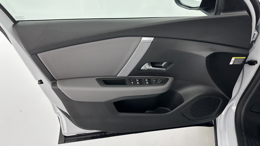 CITROEN C4 1.2 Hybride 145ch Collection e-DCS6 - ref: 8-GLI00009051 - Photo 11