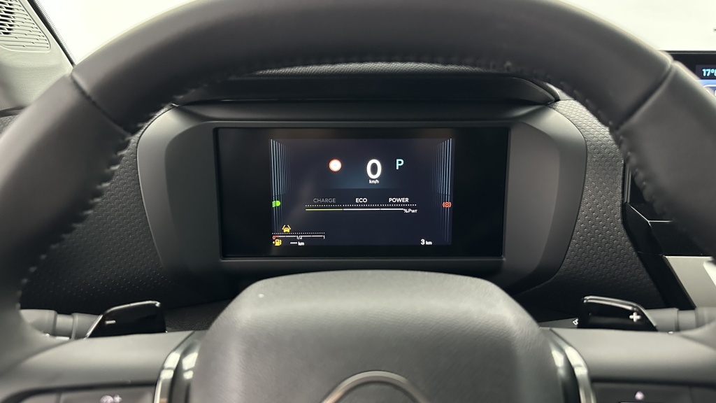 CITROEN C4 1.2 Hybride 145ch Collection e-DCS6 - ref: 8-GLI00009051 - Photo 13