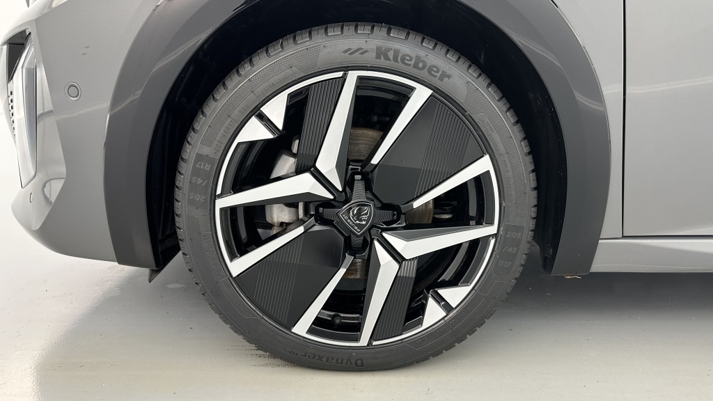 PEUGEOT 208 1.2 Hybrid 136ch GT e-DCS6 - ref: 8-GLI00009332 - Photo 12