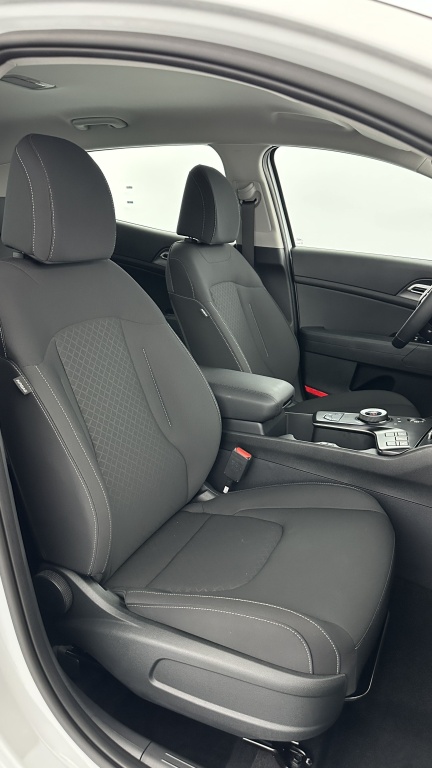 KIA Sportage V 1.6 T-GDi 239ch HEV Motion BVA6 - ref: 8-GLI00009773 - Photo 17