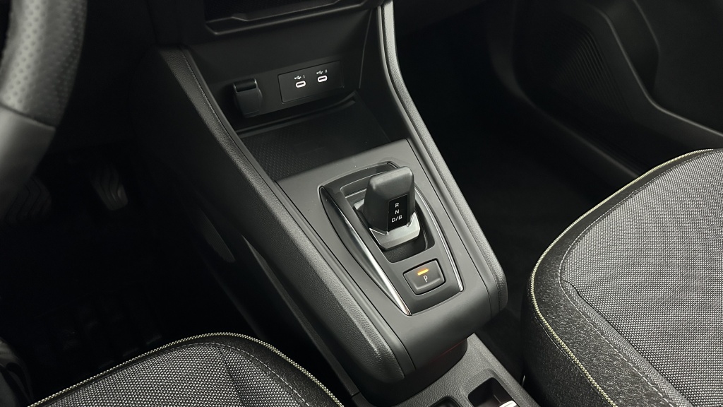 RENAULT Captur II 1.8 E-Tech full hybrid 160ch Techno - ref: 8-GLI00009821 - Photo 17