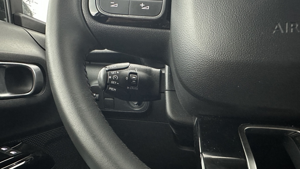 CITROEN C3 1.2 PureTech 110ch Max - ref: 8-GLI00009844 - Photo 20