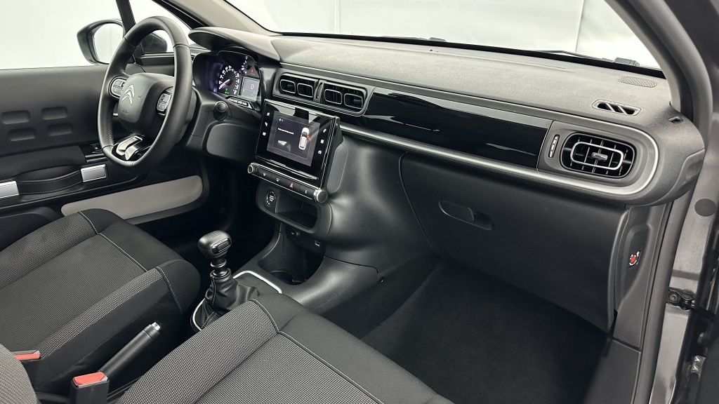 CITROEN C3 1.2 PureTech 110ch Max - ref: 8-GLI00009847 - Photo 8