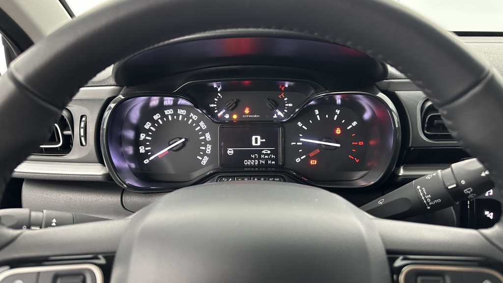 CITROEN C3 1.2 PureTech 110ch Max - ref: 8-GLI00009849 - Photo 14