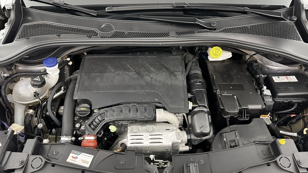 CITROEN C3 1.2 PureTech 110ch Max - ref: 8-GLI00009850 - Photo 11