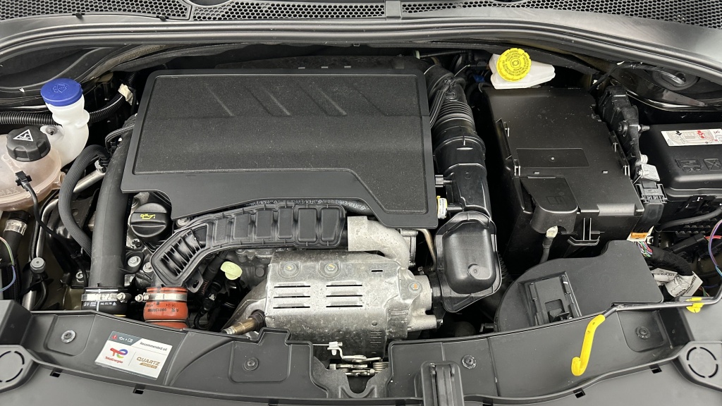 CITROEN C3 1.2 PureTech 110ch Max - ref: 8-GLI00009852 - Photo 11