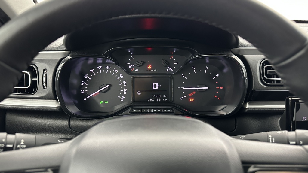 CITROEN C3 1.2 PureTech 110ch Max - ref: 8-GLI00009855 - Photo 14