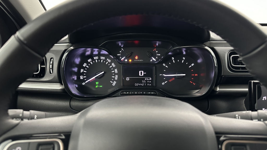 CITROEN C3 1.2 PureTech 110ch Max - ref: 8-GLI00009856 - Photo 14