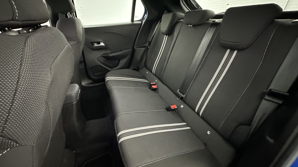 OPEL Corsa 1.2 Turbo 100ch GS BVA8 - ref: 8-GLI00010136 - Photo 9