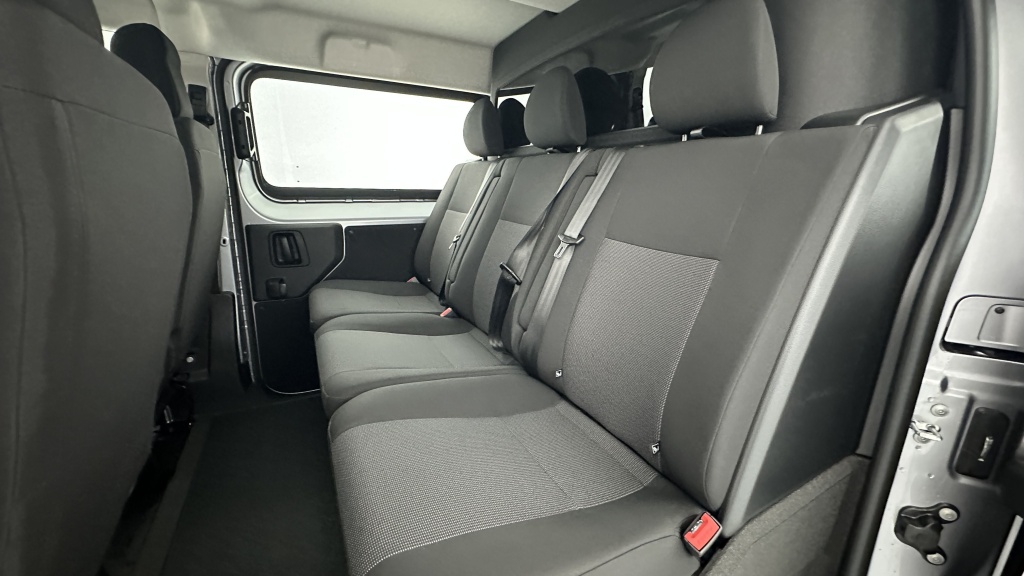 PEUGEOT Expert Cabine Approfondie XL 2.0 BlueHDi 180ch EAT8 - ref: 8-GLI00010618 - Photo 8