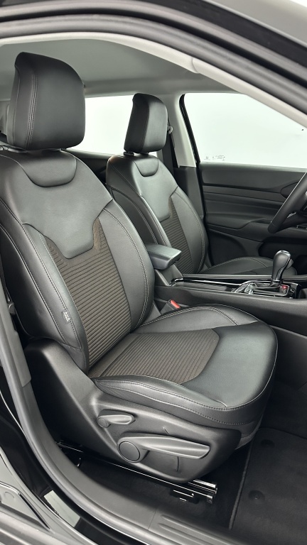 JEEP Compass II 1.3 T4 240ch PHEV 4xe Overland AT6 eAWD - ref: 8-GLI00011020 - Photo 17