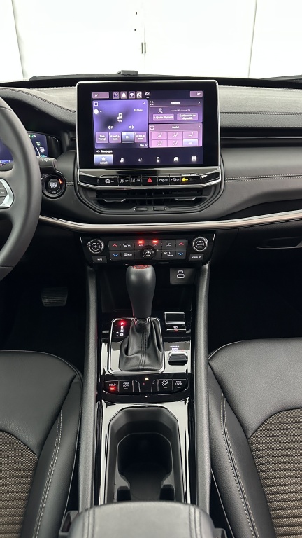 JEEP Compass II 1.3 T4 240ch PHEV 4xe Overland AT6 eAWD - ref: 8-GLI00011021 - Photo 15