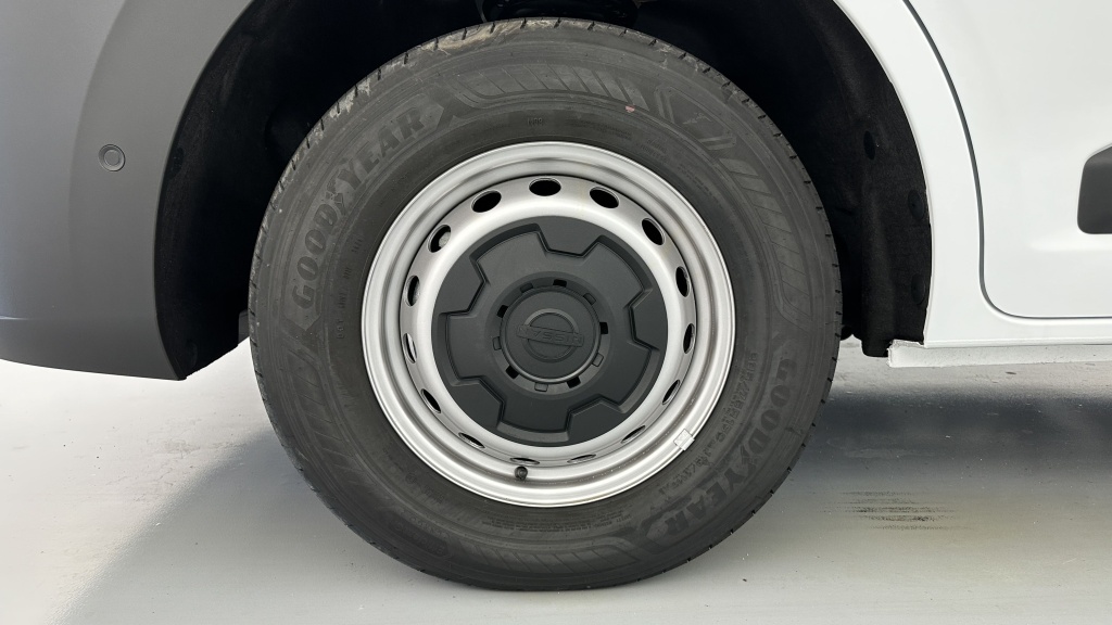 NISSAN Interstar 3T5 L2H2 2.0 DCI 130ch N-Connecta - ref: 8-GLI00011025 - Photo 10